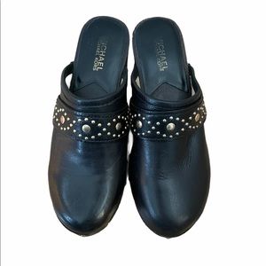 Michael kors clogs